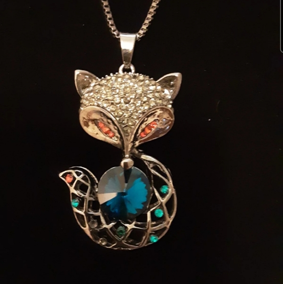 Hello Fox..multi colored pendant - Picture 2 of 3